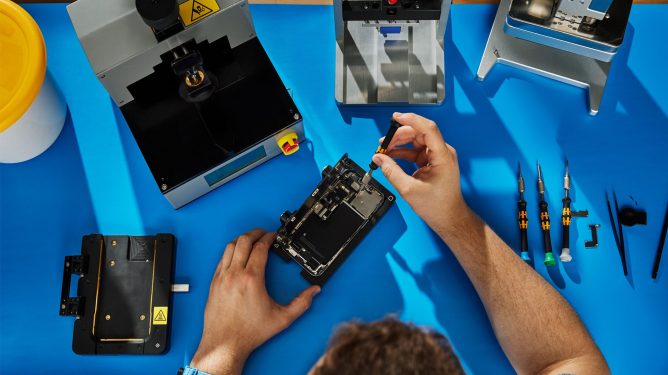 Apple Expands Self-Service Repair Program with iPhone 15 and Additional M2 Mac Models