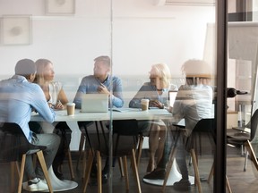 “Canada’s Middle Management Cull Is Coming, Warns Expert Howard Levitt”