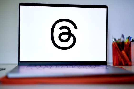 Instagram Head Confirms Development of Threads API